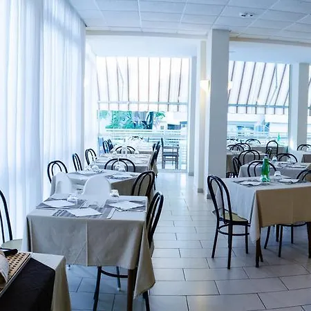 Hotell Mona Lisa Cattolica